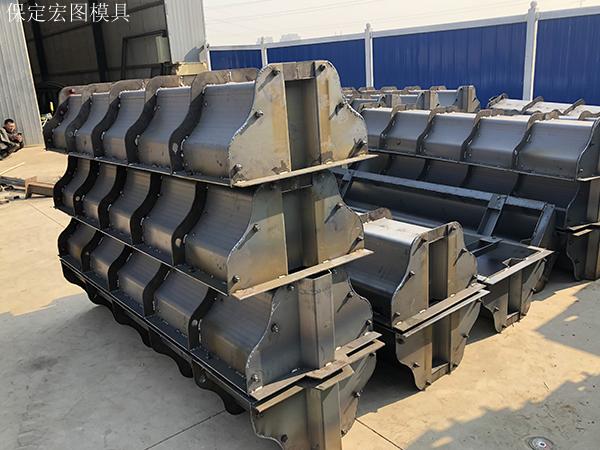 道路隔离带钢模具 道路隔离带钢模具