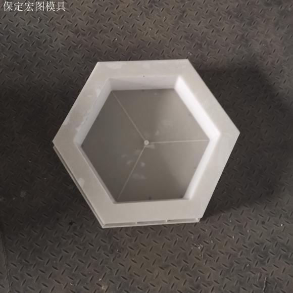 铁路空心六角模具生产厂家